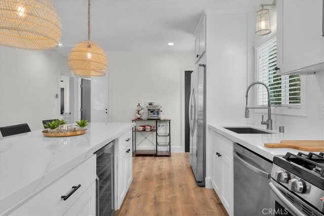 1430 Bonnie Brae, Hermosa Beach, CA 90254