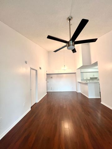 7872 Sonoma Springs Circle 205, Lake Worth, FL 33463