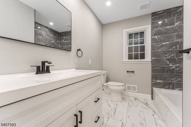 26 Claire Drive, Bridgewater Twp., NJ 08807