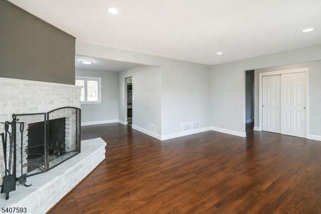 26 Claire Drive, Bridgewater Twp., NJ 08807