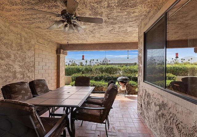 159 Camino Arroyo S, Palm Desert, CA 92260