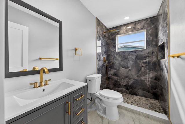 4390 NW 38th Avenue, Fort Lauderdale, FL 33309