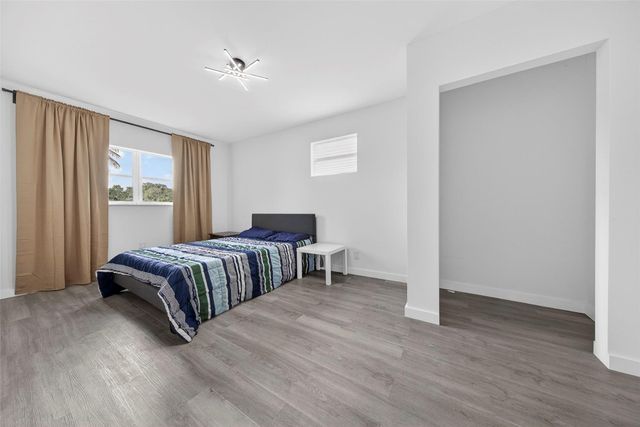 4390 NW 38th Avenue, Fort Lauderdale, FL 33309