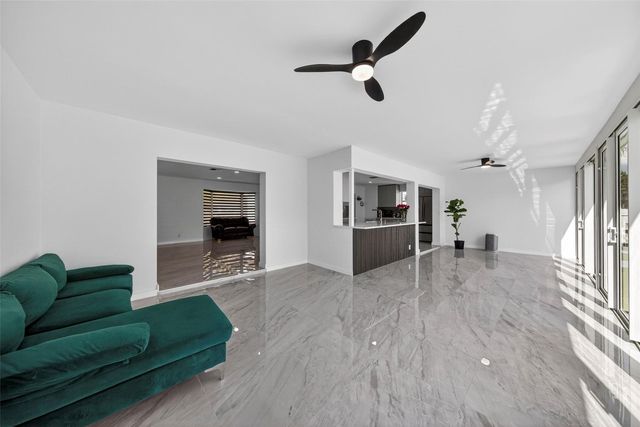 4390 NW 38th Avenue, Fort Lauderdale, FL 33309