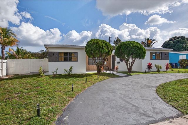 4390 NW 38th Avenue, Fort Lauderdale, FL 33309