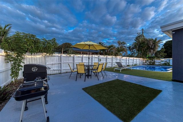 4390 NW 38th Avenue, Fort Lauderdale, FL 33309