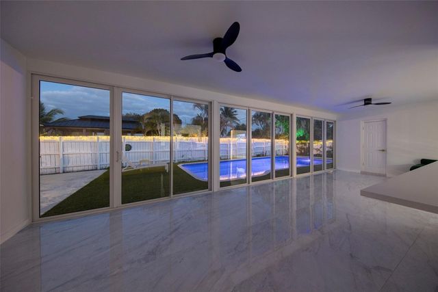 4390 NW 38th Avenue, Fort Lauderdale, FL 33309