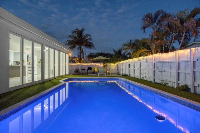 4390 NW 38th Avenue, Fort Lauderdale, FL 33309