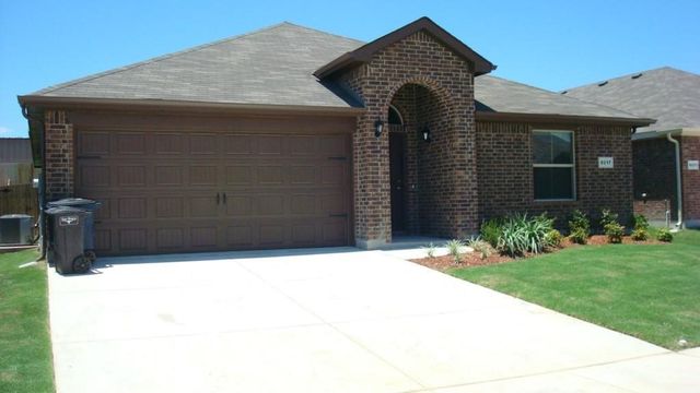 8217 Spotted Doe Drive, Fort Worth, TX 76179