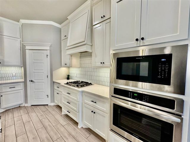 9229 NW 89th Street, Yukon, OK 73099