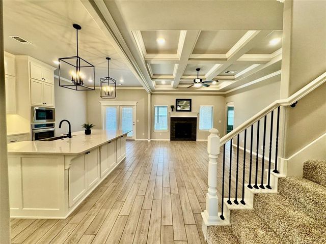 9229 NW 89th Street, Yukon, OK 73099