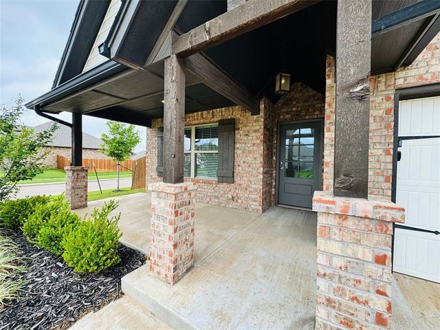 9229 NW 89th Street, Yukon, OK 73099