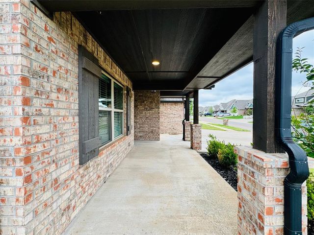 9229 NW 89th Street, Yukon, OK 73099