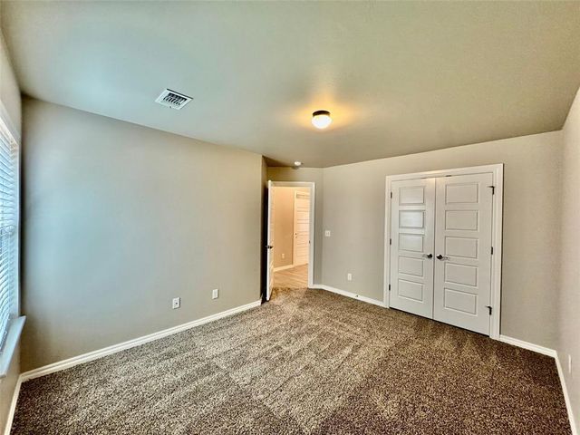 9229 NW 89th Street, Yukon, OK 73099