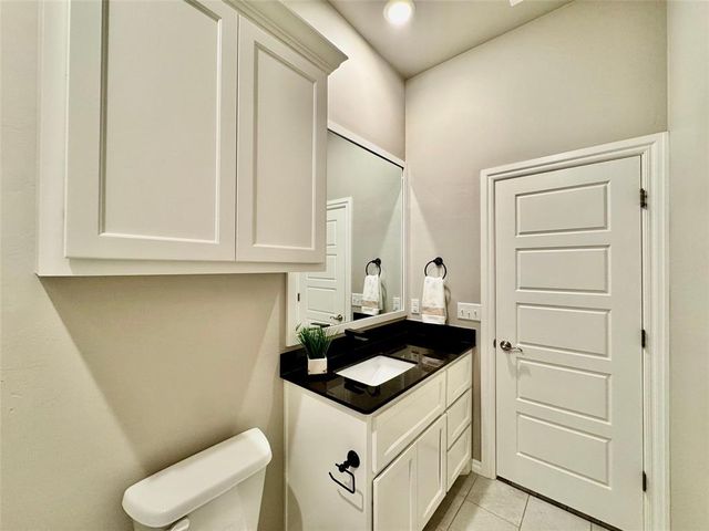 9229 NW 89th Street, Yukon, OK 73099