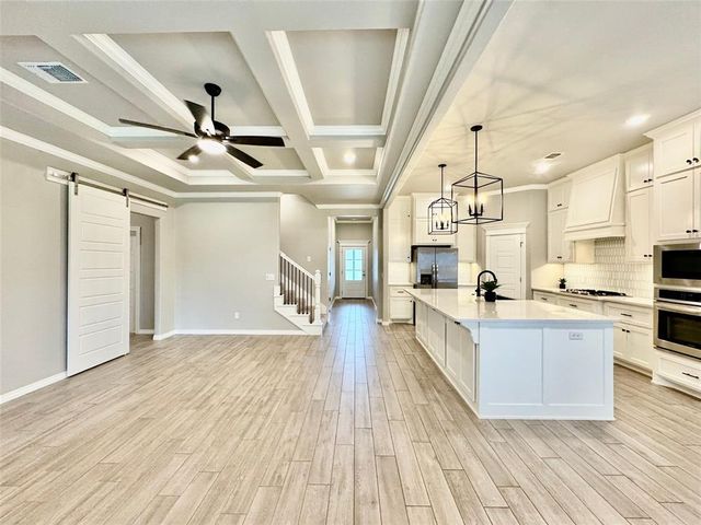 9229 NW 89th Street, Yukon, OK 73099