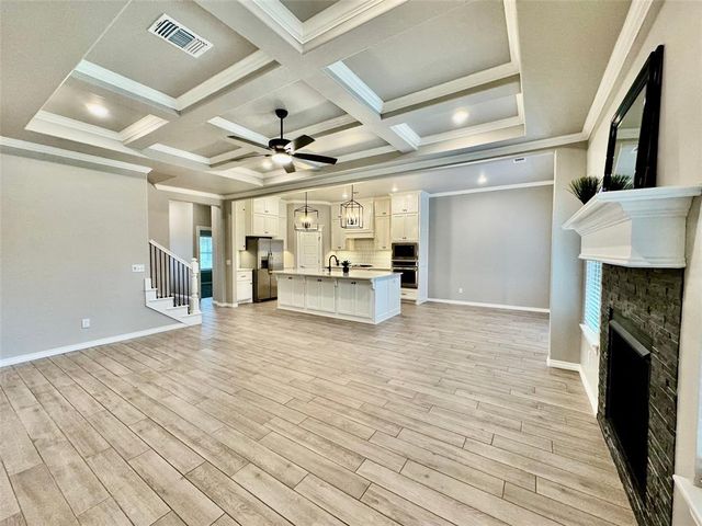 9229 NW 89th Street, Yukon, OK 73099
