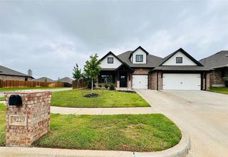 9229 NW 89th Street, Yukon, OK 73099
