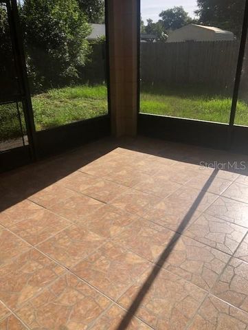 625 E 8TH AVENUE, Mount Dora, FL 32757