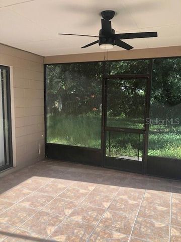 625 E 8TH AVENUE, Mount Dora, FL 32757