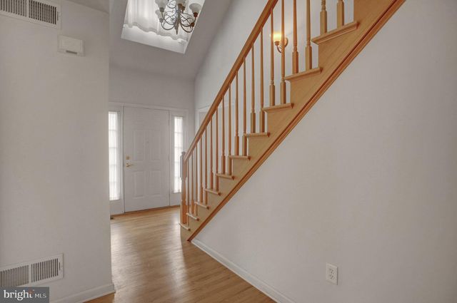 10305 CANDURA DR, Waynesboro, PA 17268