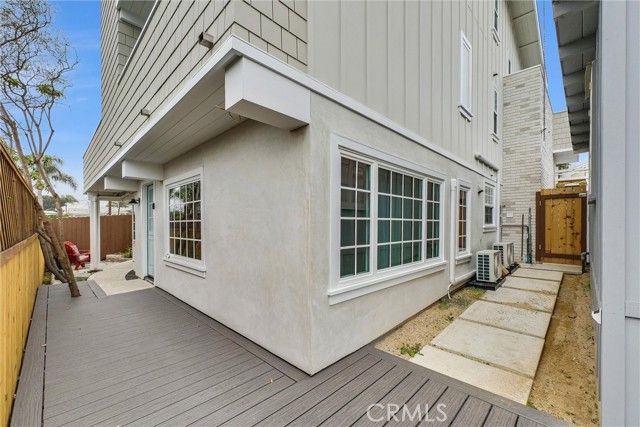 575 Through B, Laguna Beach, CA 92651