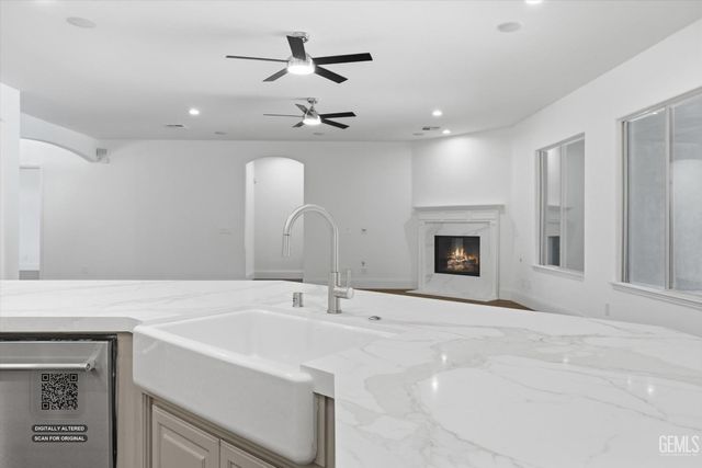 14925 Mooresville Place, Bakersfield, CA 93314