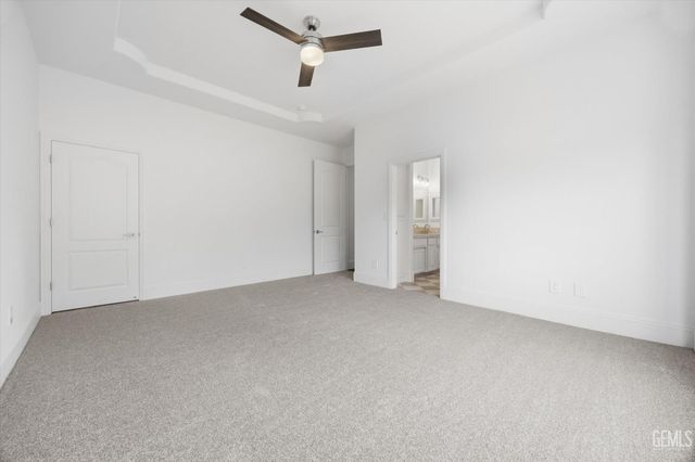 14925 Mooresville Place, Bakersfield, CA 93314
