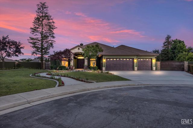 14925 Mooresville Place, Bakersfield, CA 93314