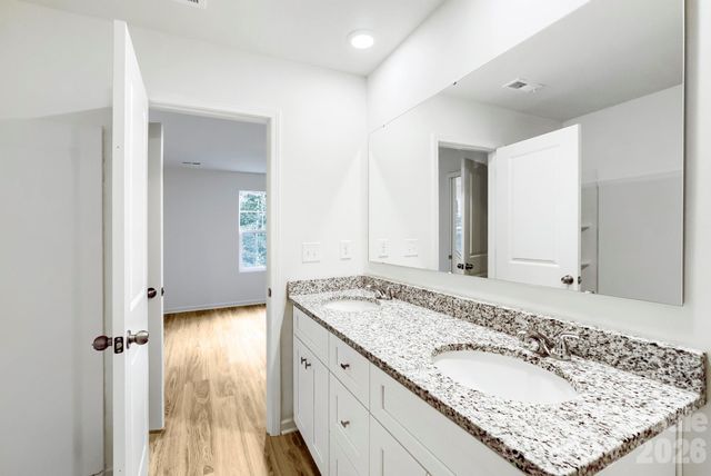 178 E Panther Creek Road, Troutman, NC 28166