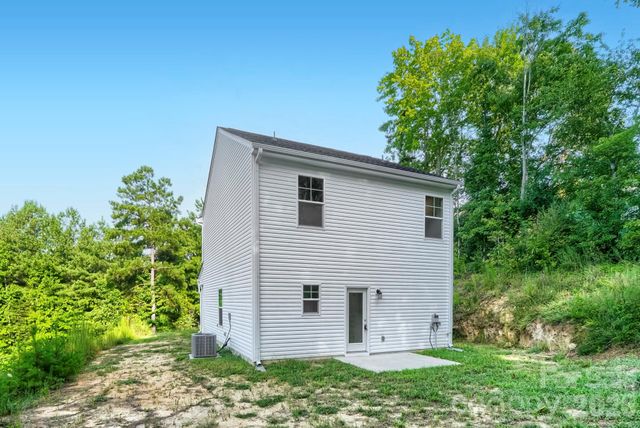 178 E Panther Creek Road, Troutman, NC 28166