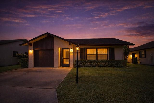 3305 Silver Buttonwood Drive, Greenacres, FL 33463