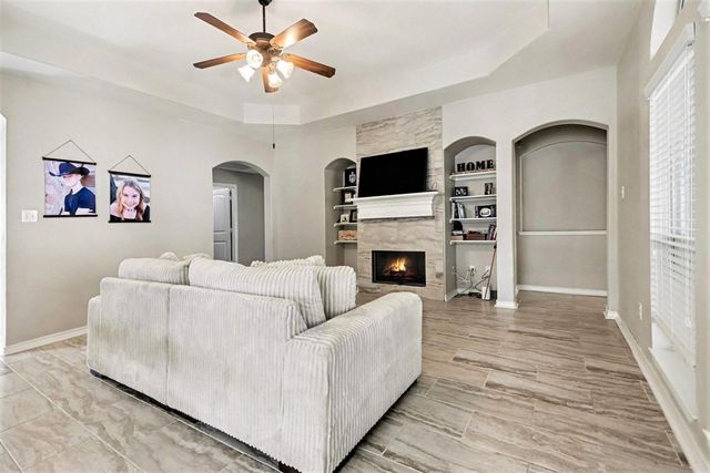 3407 Borden Gully Drive, Dickinson, TX 77539