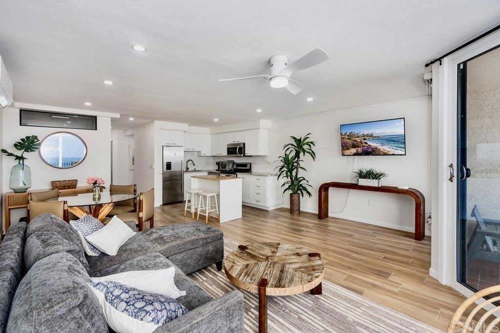 190 Del Mar Shores 7, Solana Beach, CA 92075 — photo 4