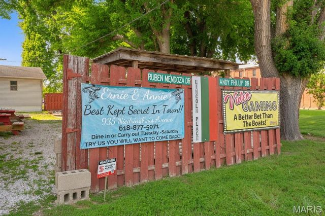 931 Neidringhaus Avenue, Granite City, IL 62040