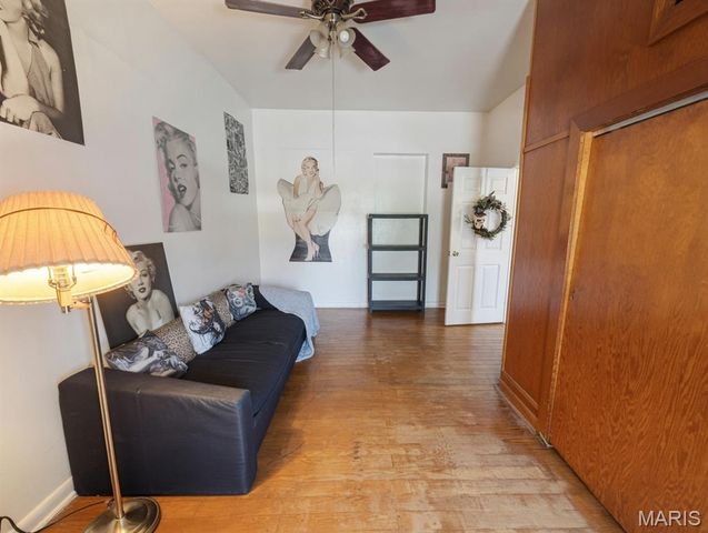 931 Neidringhaus Avenue, Granite City, IL 62040