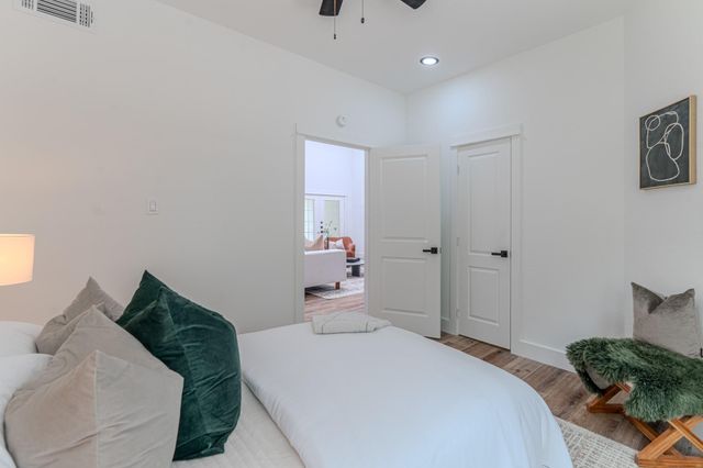 14323 Briarhills Parkway, Houston, TX 77077