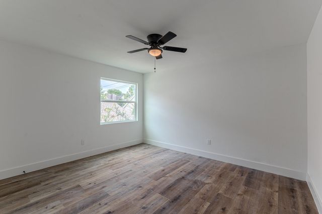14323 Briarhills Parkway, Houston, TX 77077