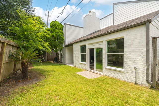 14323 Briarhills Parkway, Houston, TX 77077