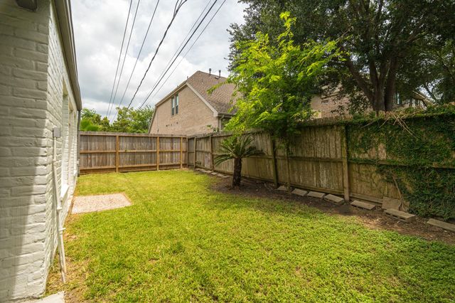 14323 Briarhills Parkway, Houston, TX 77077