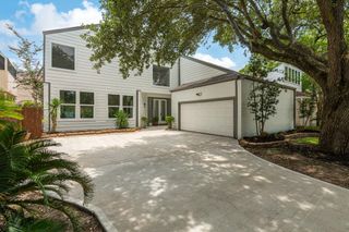 14323 Briarhills Parkway, Houston, TX 77077