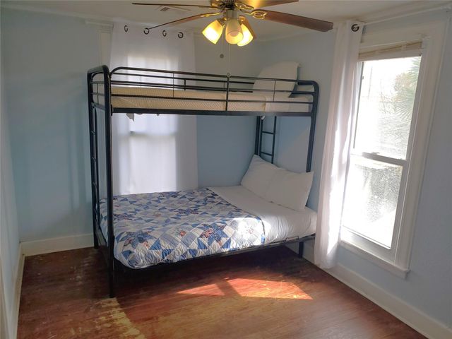 2116 Grover Avenue, Galveston, TX 77551