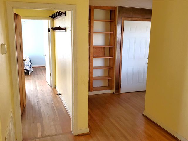 2116 Grover Avenue, Galveston, TX 77551