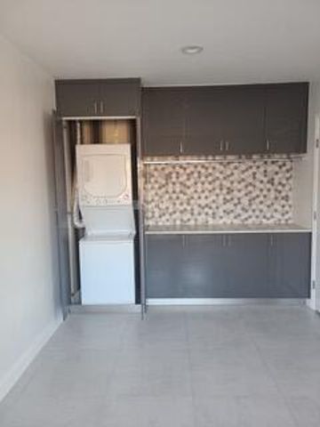 1351 W Mango Street A, Lantana, FL 33462