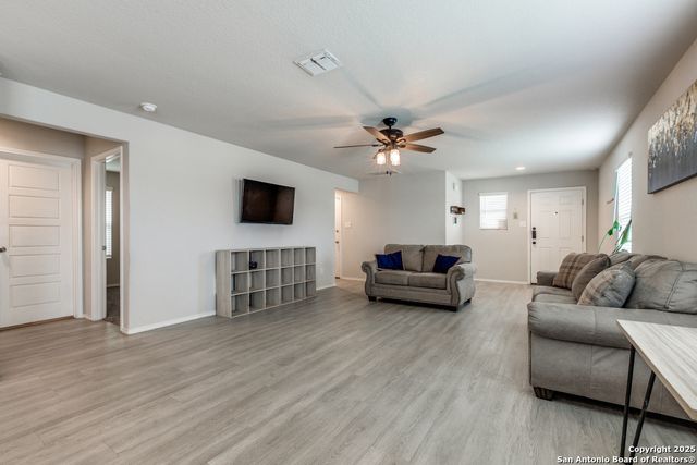 12902 OLSON POINT, San Antonio, TX 78252