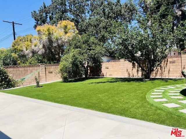 24021 Welby Way, West Hills (los Angeles), CA 91307