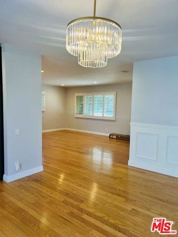 24021 Welby Way, West Hills (los Angeles), CA 91307