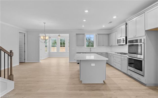 5602 Penguin Drive, Summerfield, NC 27358