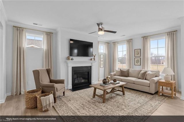 5602 Penguin Drive, Summerfield, NC 27358