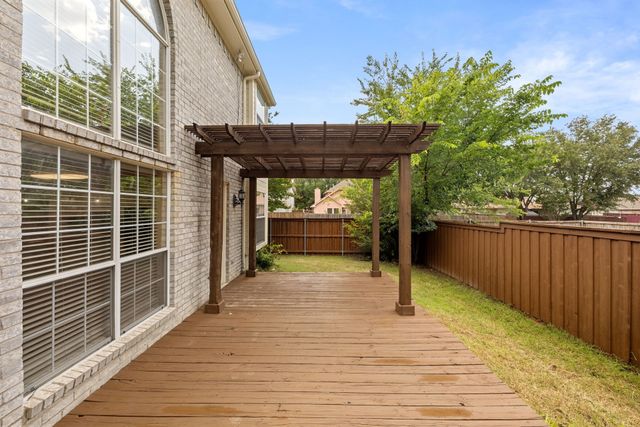 2301 Brookview Drive, Mckinney, TX 75072